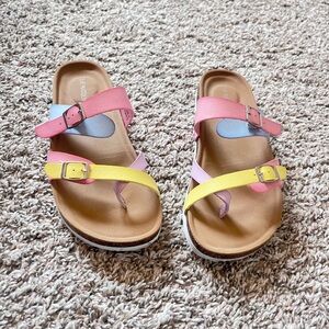 Steve Madden Colorblock Slide Sandals – Size 5